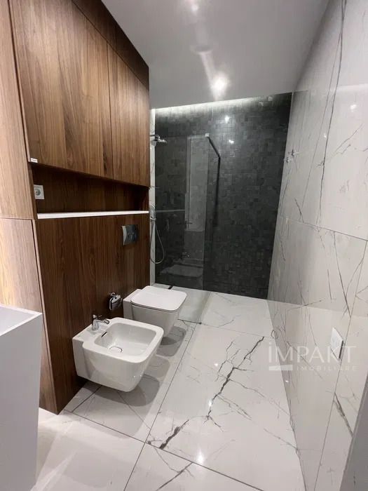 De inchiriat apartament 2 camere, central -  LUX, zona The office - Poză 8