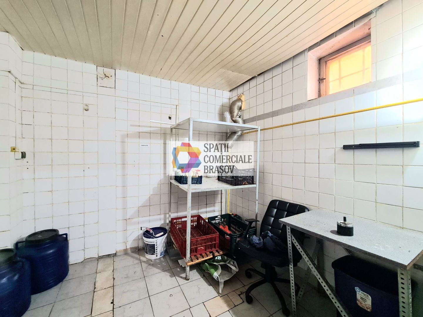 Spatiu comercial de închiriat cu 380 w Brasov - 60 mp # spatii-comerciale-brasov - Poză 6
