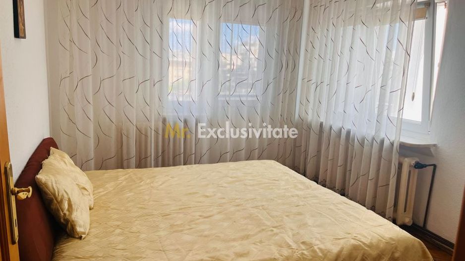 Apartament ultracentral, 3 camere, cu priveliste impresionanta, langa Mercur - Poză 5