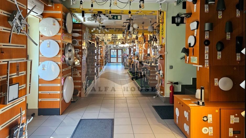 Casă plus Spațiu comercial 741 mp, Teren 906 mp Brasov - zona Blumana - Poză 38