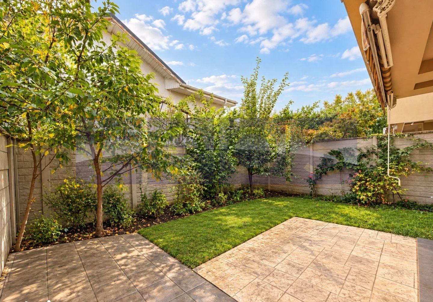 CASA INDIVIDUALA DE VANZARE – CARTIERUL LATIN | 117 MP | TEREN 200 MP - Poză 9