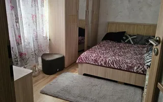 Apartament 3 camere Cetate et.3 pivnita bloc caramida - Poză 12