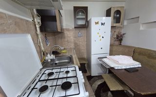 Camera de camin ~ zona Bariera Brailei ~ etaj 4 ~ renovata ~ - Poză 8
