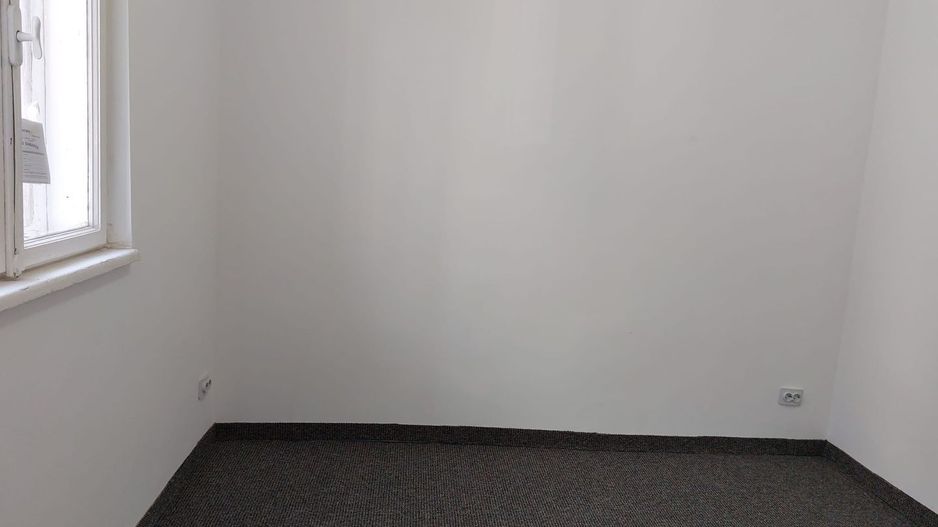 URGENT!, parter vila,INTRARE SEPARATA, CURTE, PARCARE, BIROU/COMERCIAL - Poză 2