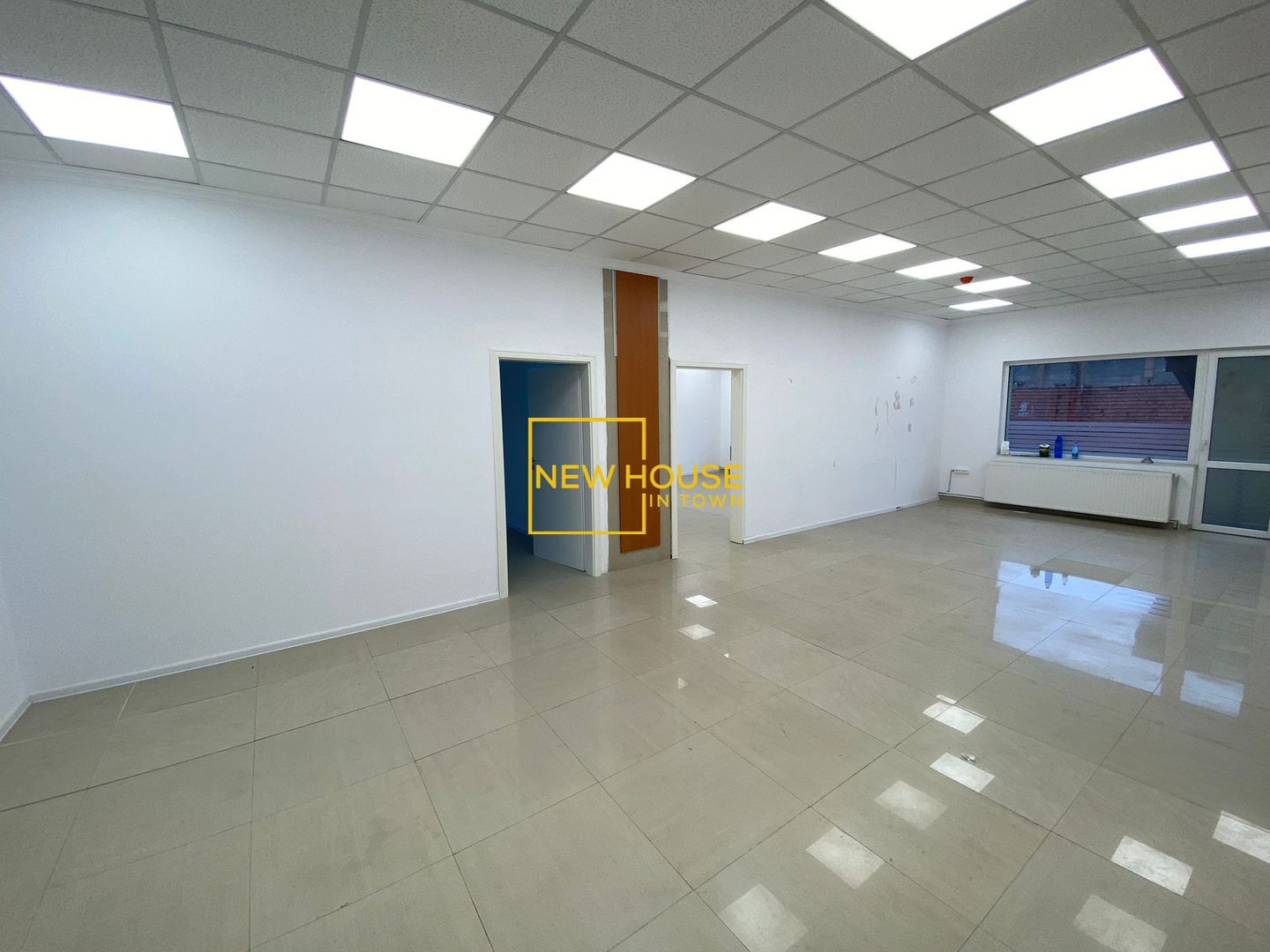 Spațiu de birouri / showroom de închiriat | Zona Blumana | Vedere panoramică - Poză 2