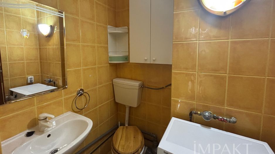 Apartament cu 3 camere decomandat Langa UMF! - Poză 9