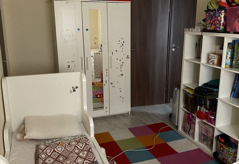 De vanzare apartament 3 camere Drumul Taberei - Poză 3