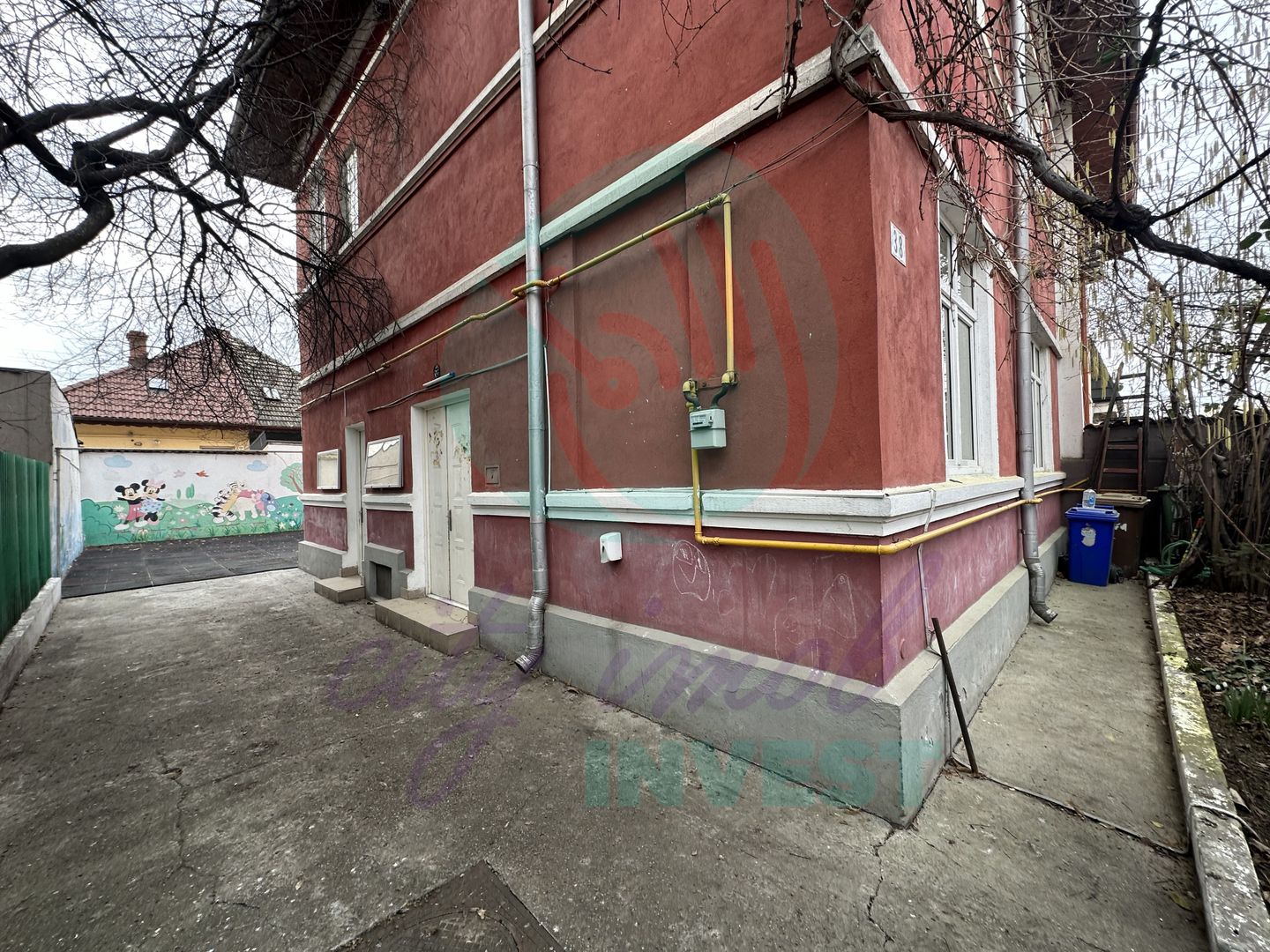 Casa in Vatra Luminoasa cu o curte generoasa - Poză 4