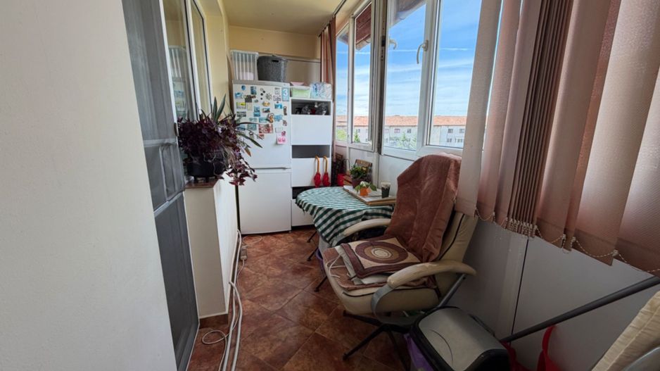 Apartament 2 camere, decomandat - zona Cetate - Poză 8