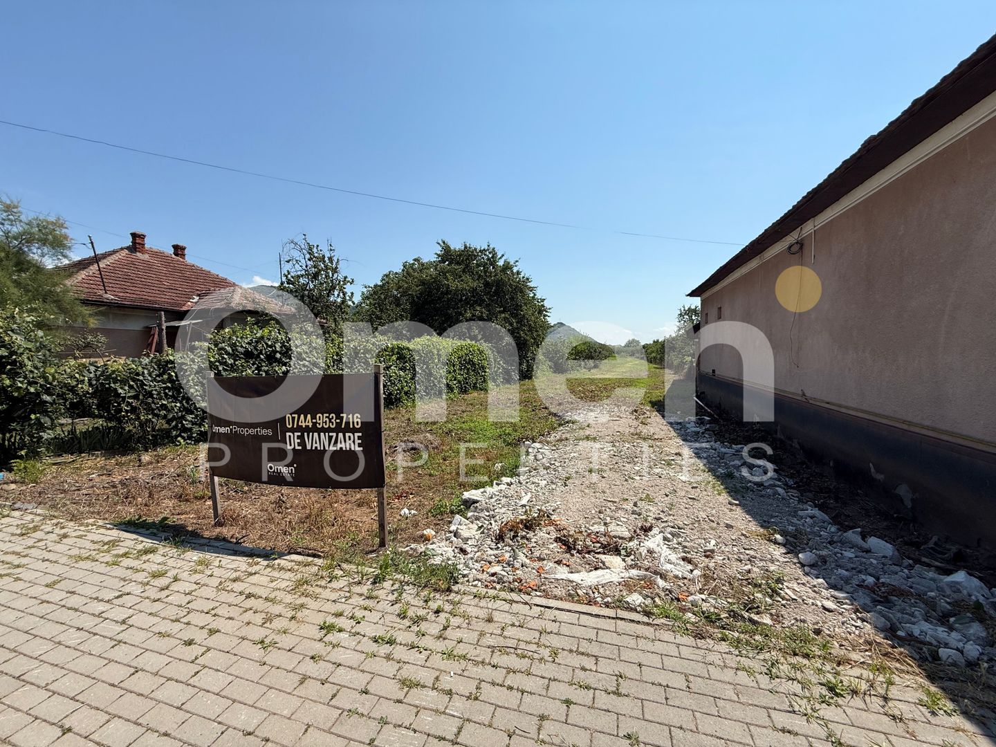 Teren intravilan Seini lângă pensiunea Trei Pini - Poză 5