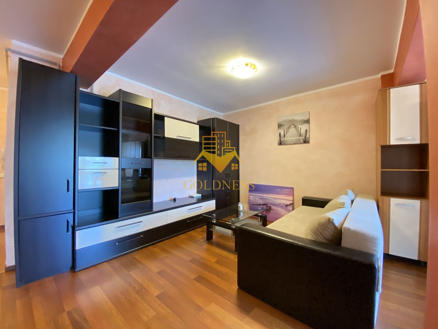 Apartament 2 camere bloc nou Buna Ziua Etajul 1! - Poză 2