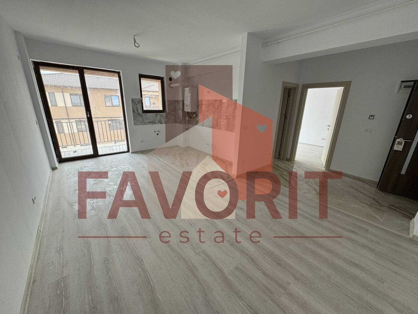 Bloc nou. Cu Lift. Poziție excelentă - Poză 1