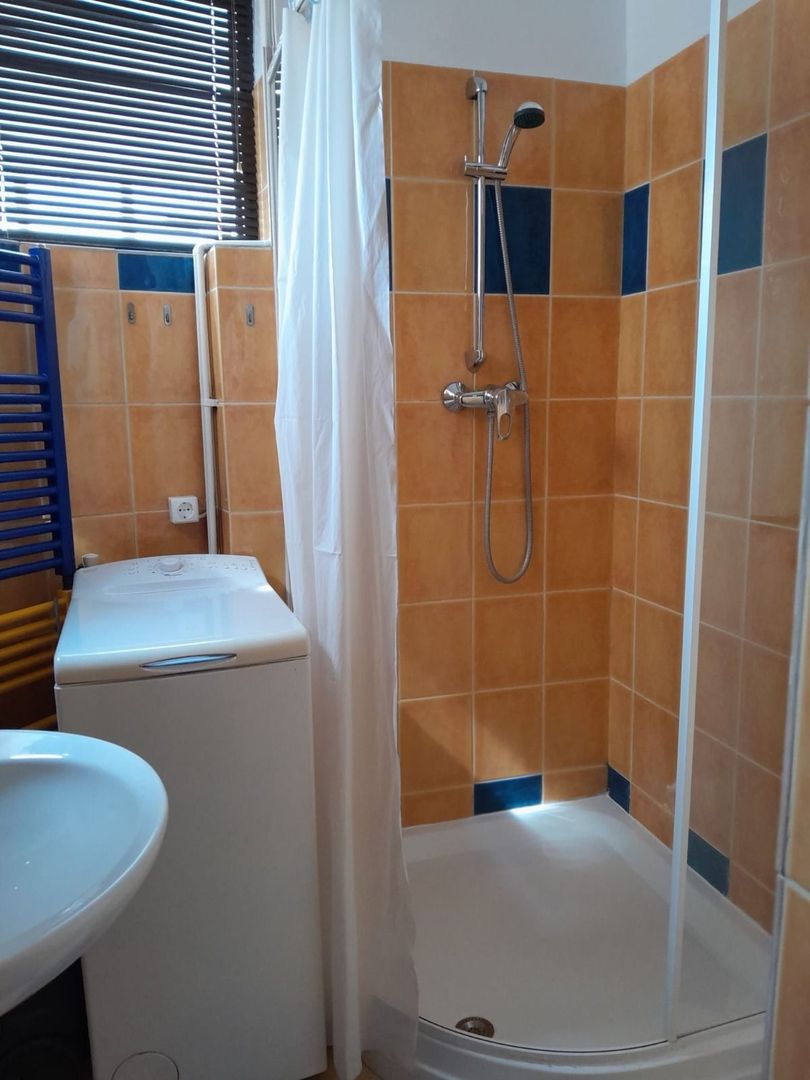 Apartament elegant 2 camere, Universitate, mobilat modern, centrală proprie. - Poză 11