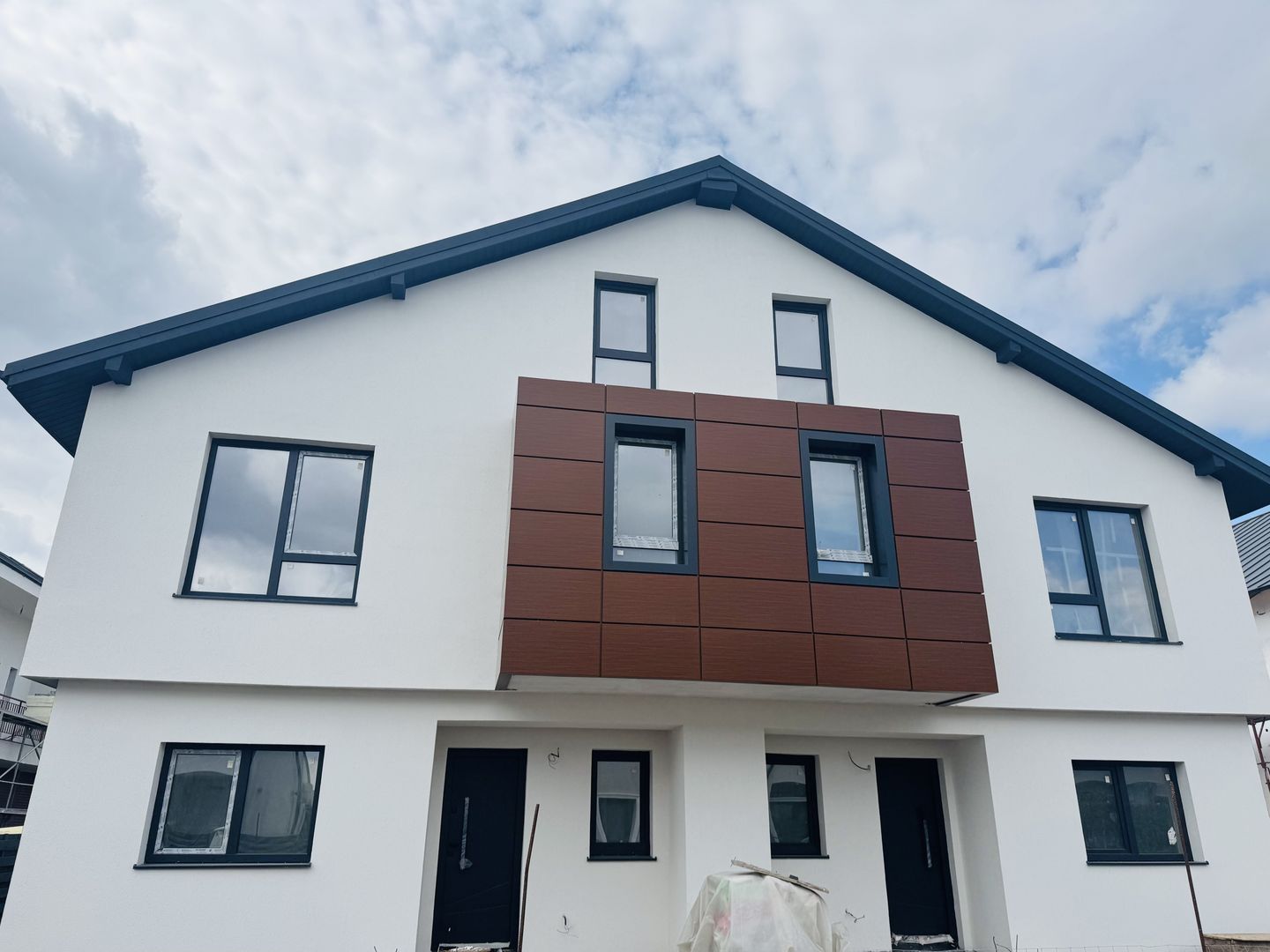 Vile Otopeni 23 august 5 camere, TOATE utilitatile - Poză 2