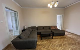 Apartament superb 4 camere in vila - Domenii - Poză 1
