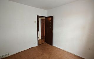 Apartament 2 camere,parter,semidecomandat,zona Coca Cola - Poză 12