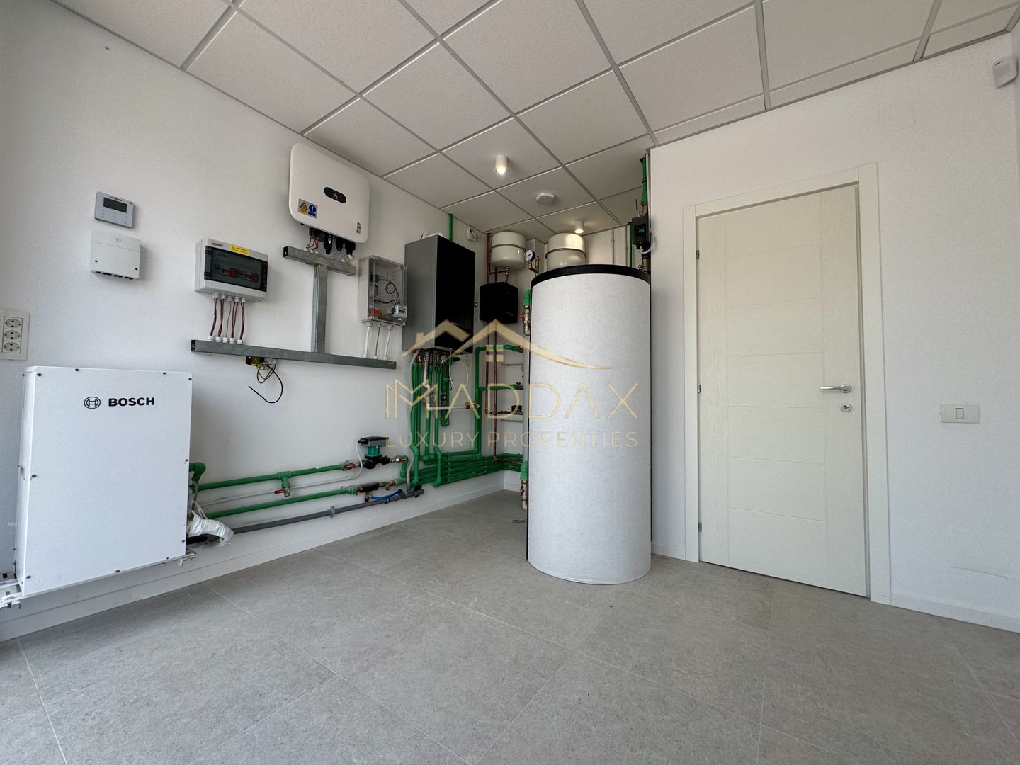 Vila cu 6 camere *575mp* / 12 locuri parcare // Pipera- Iancu Nicolae - Poză 62