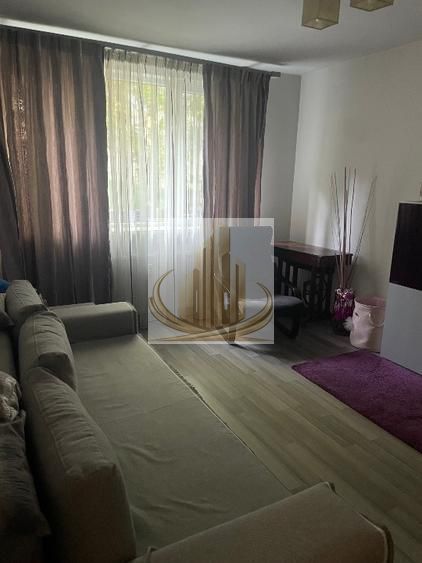 Vand apartament 2 camere mobilat+boxa - Poză 2