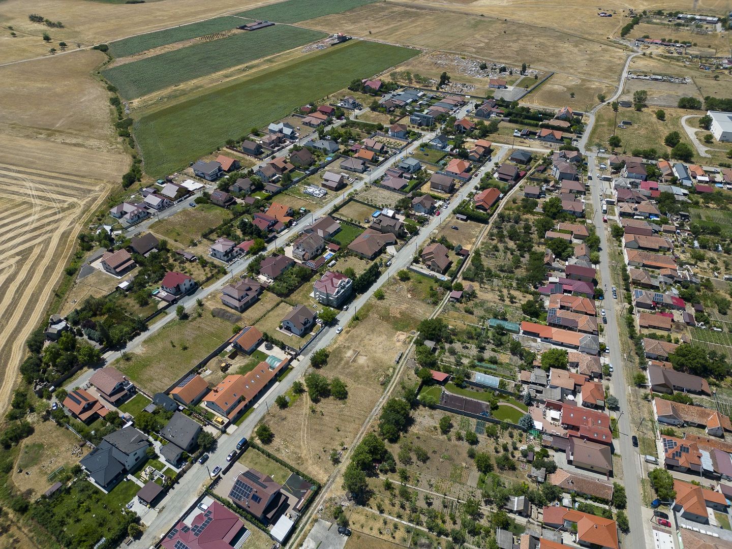 Loc de casă în Sânleani 414 mp - Poză 5