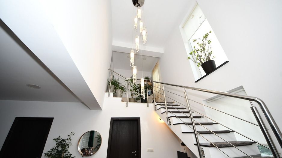 Casa moderna, constructie 2019 – eficienta energetica clasa A, 4 dormitoare - Poză 9
