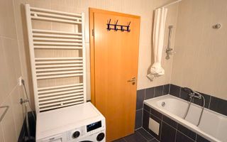Apartament cu doua camere, Avantgarden II Bartolomeu,  52 mp - Poză 6