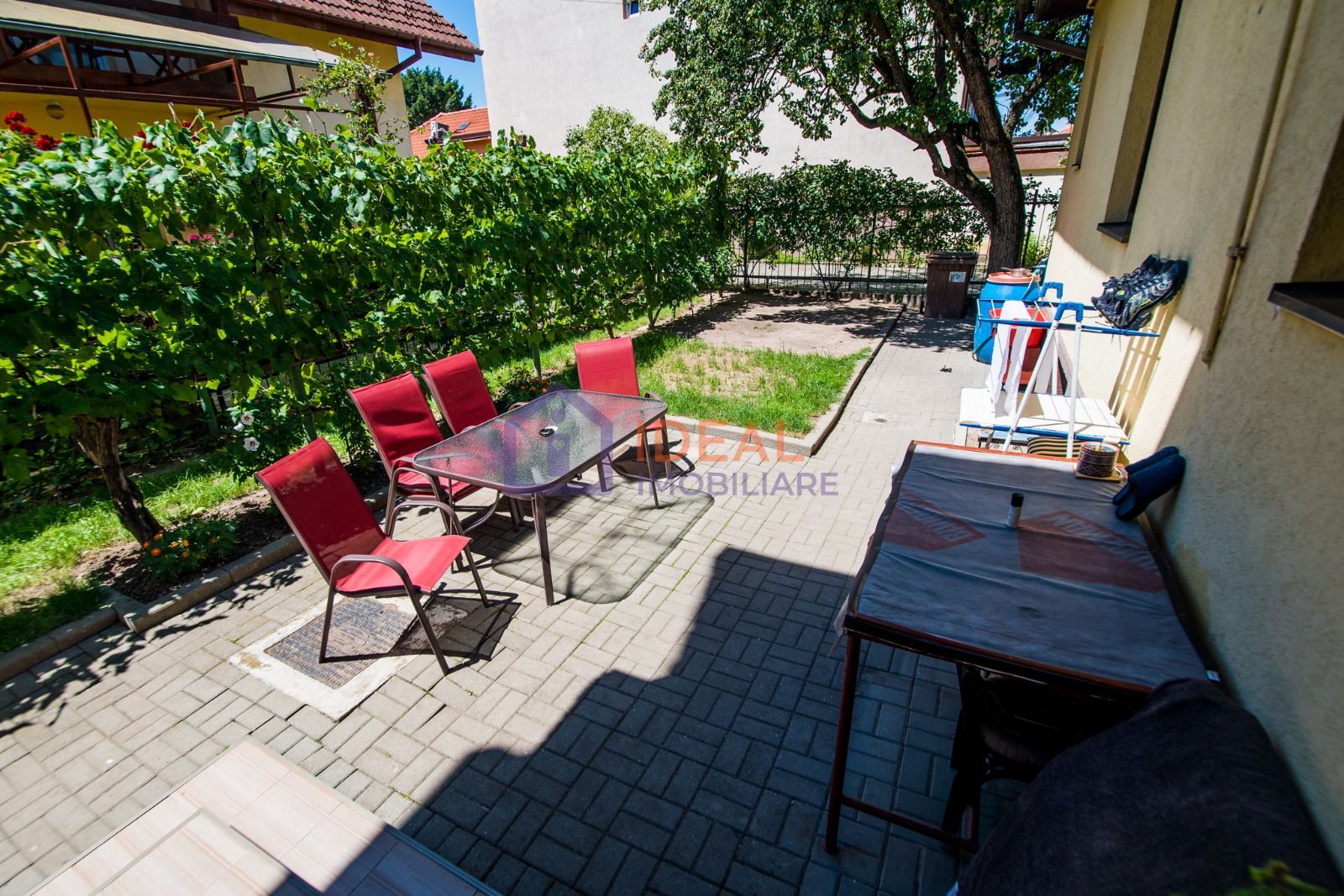 Casa Individuala cu 8 camere si 430 mp de curte, zona Calea Poplacii - Poză 32