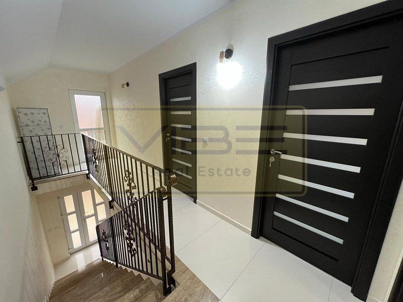 Vila moderna 4 camere 2 bai Popas Pacurari - Poză 8