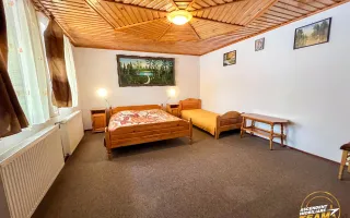 Pensiune in decor fermecator, loc de istorie si legenda, Moieciu de Jos, Bran - Poză 37