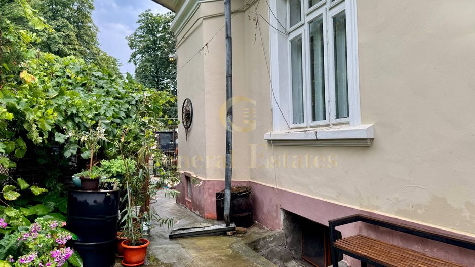 Vânzare Casă cu aplasare Strategică - Copou - Parcul Expoziției - Poză 1