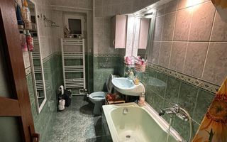 3 CAMERE DECOMANDAT--2 BAI--ETAJ INTERMEDIAR--RENOVAT--MOBILAT+UTILAT - Poză 7