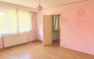 Apartament 2 camere, etaj 3, balcon închis – Str. Gării - Poză 1