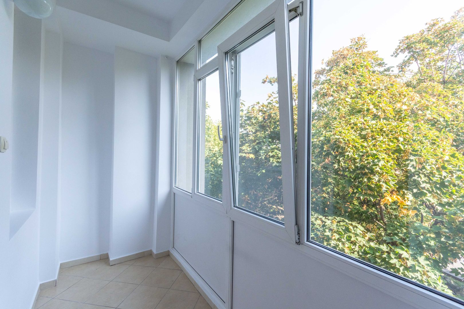 Oltenitei, metrou Brancoveanu, parc Tineretului, loc de parcare - Poză 6