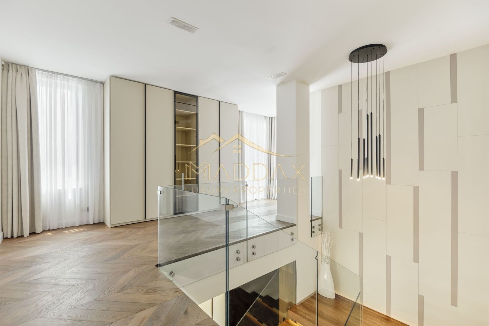 Vila Ultra-Lux *400mp* + Curte *325mp* \\4 camere \\ Pipera - Poză 17