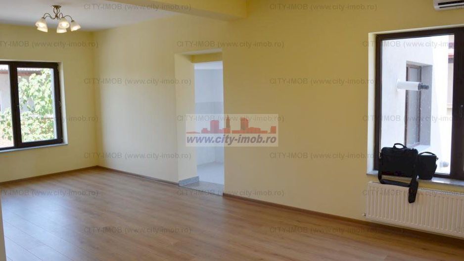 Inchirere Apartament P si D Bucurestii Noi - Curte proprie - Poză 3