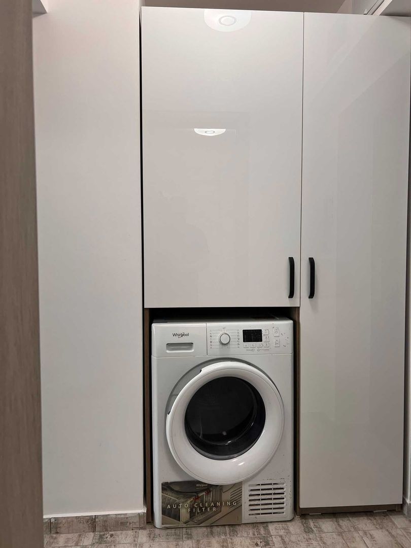 Garsonieră 30 mp, renovată, mobilată, 3 lifturi, metrou 2 minute - Poză 5