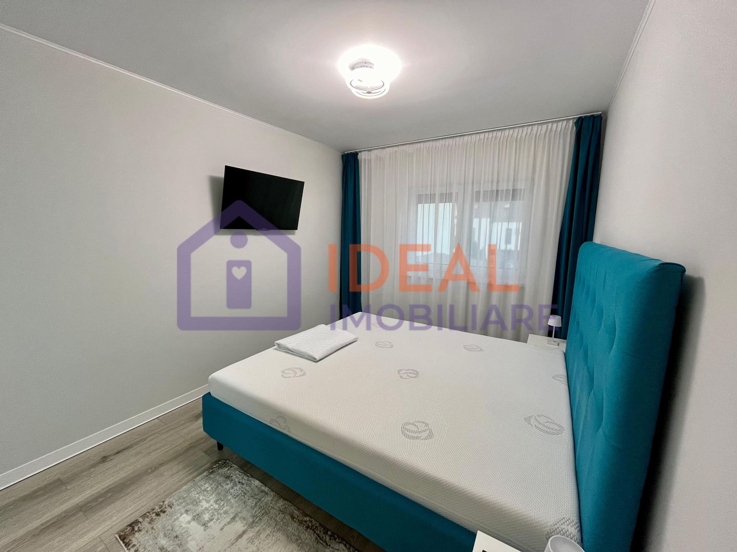 Casa moderna cu 4 camere de închiriat - Șelimbăr - Poză 16