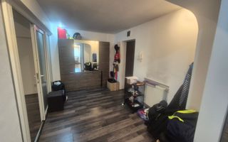 Vand apartament 2 camere Centru - Poză 6