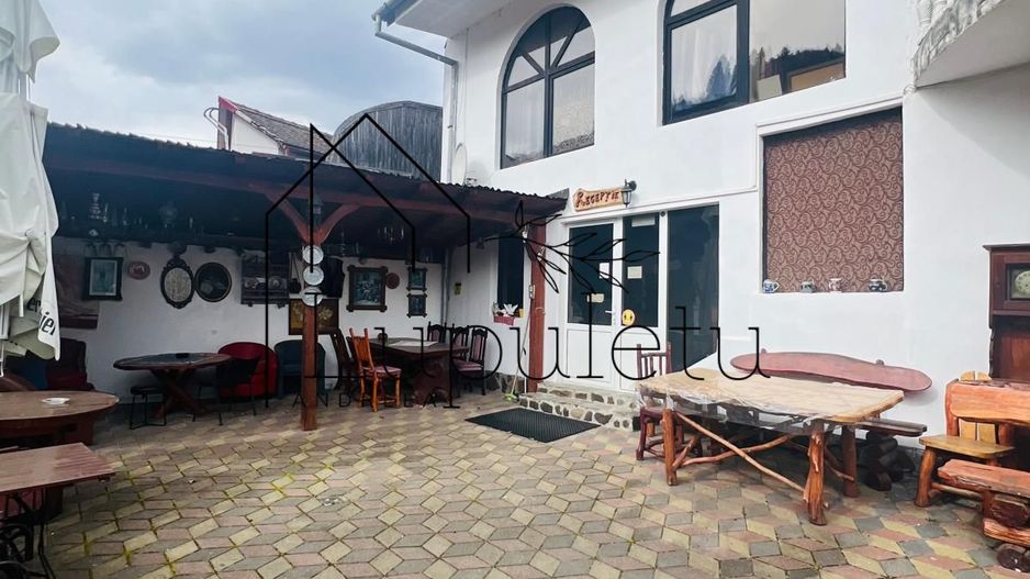 Pensiune de vânzare | 400 MPU | 10 Camere | Rasinari - Curmatura - Poză 18