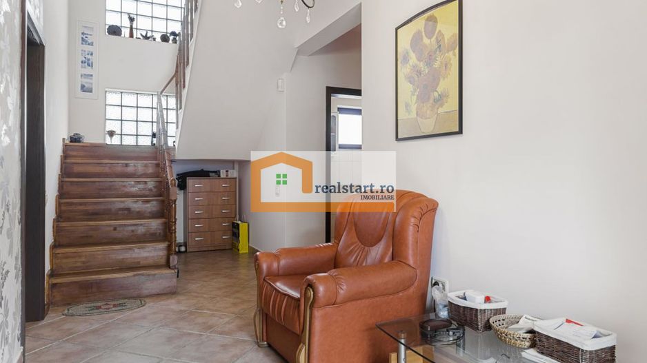 2 vile tip Duplex, ideal investitie, piscina exterioara, trifazic - Poză 24