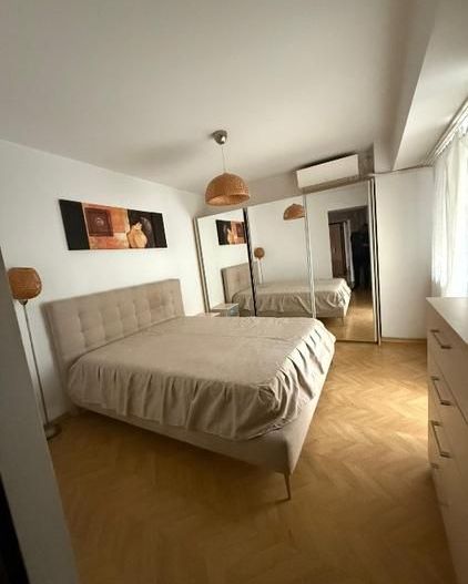 De inchiriat Apartament 3 camere Unirii - Horoscop Sector 4 - Poză 4
