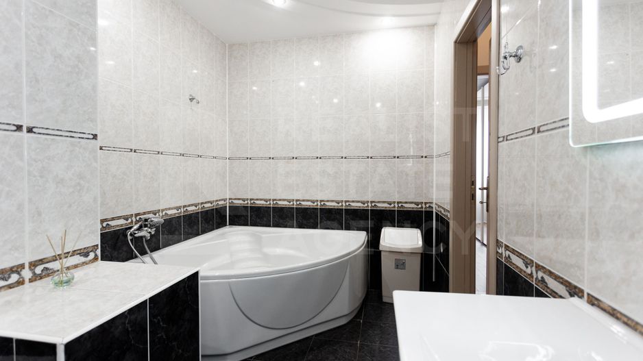 Chirie, apartament, 5 camere, strada Petru Rareș, Centru - Poză 6