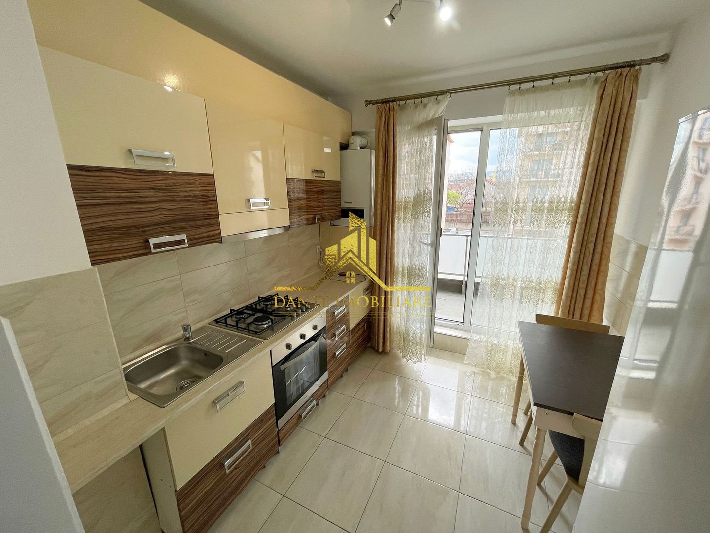 2 camere, modern, bloc nou, balcon,parcare, Intre Lacuri, Iulius Mall - Poză 5