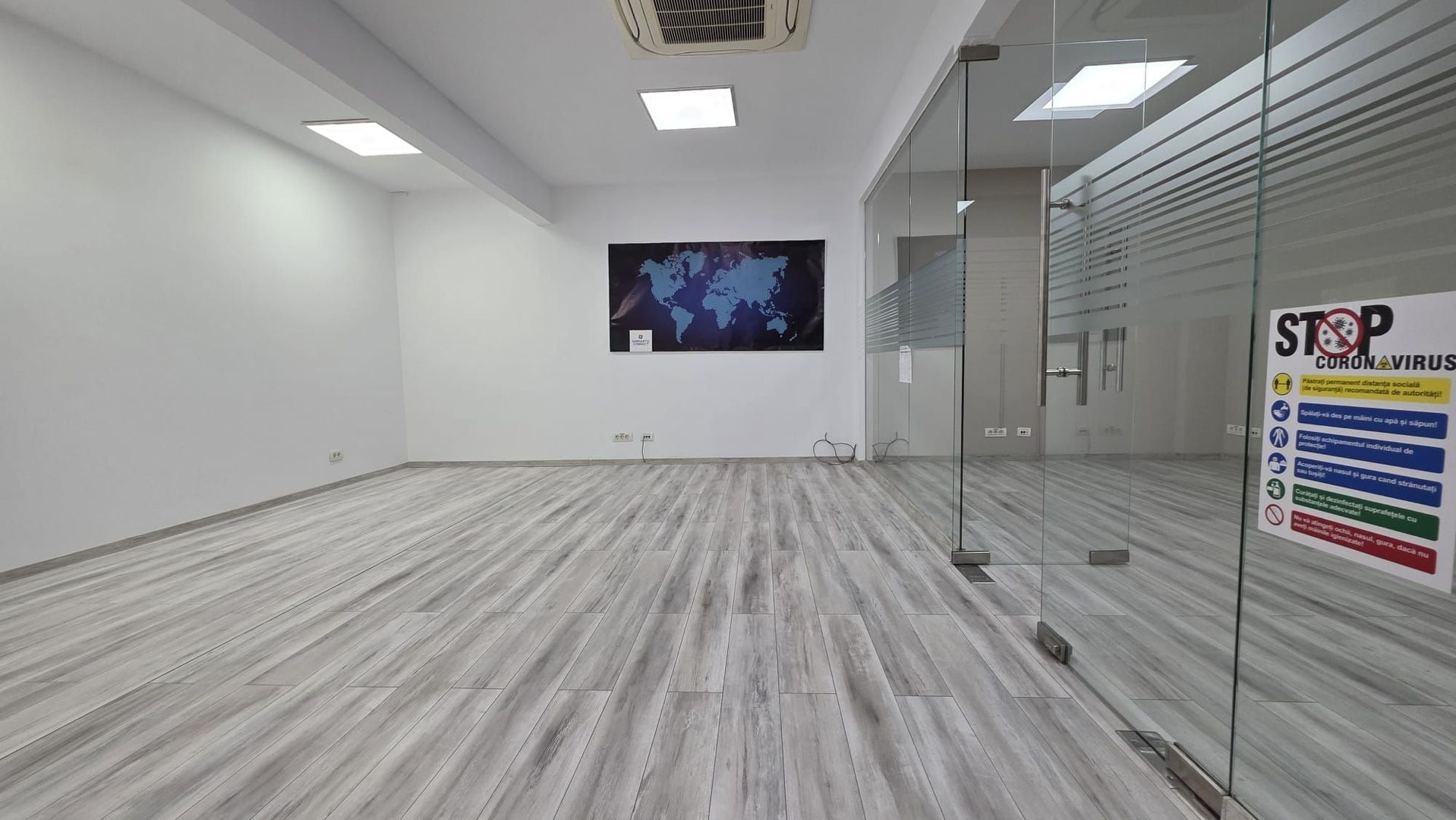 B-dul Mamaia - zona Delfinariu | Spațiu ideal pentru birou | 80mp - Poză 4