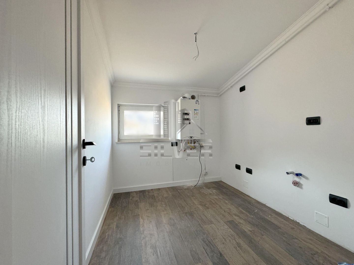 Apartament cu 3 camere decomandate/67 mp/CF/zona strazii Fagului! - Poză 5