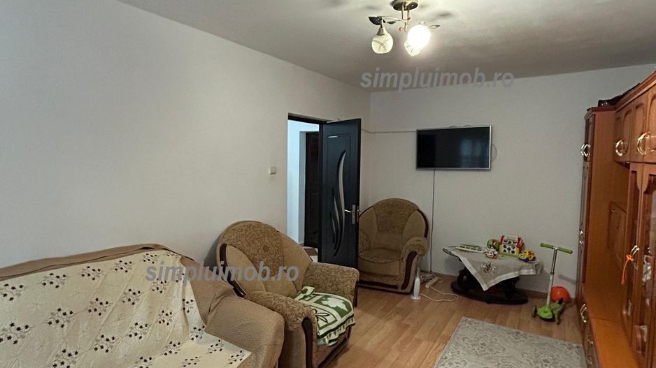 Decomandat spatios posibilitate centrala proprie 3 cam Obregia - Poză 2