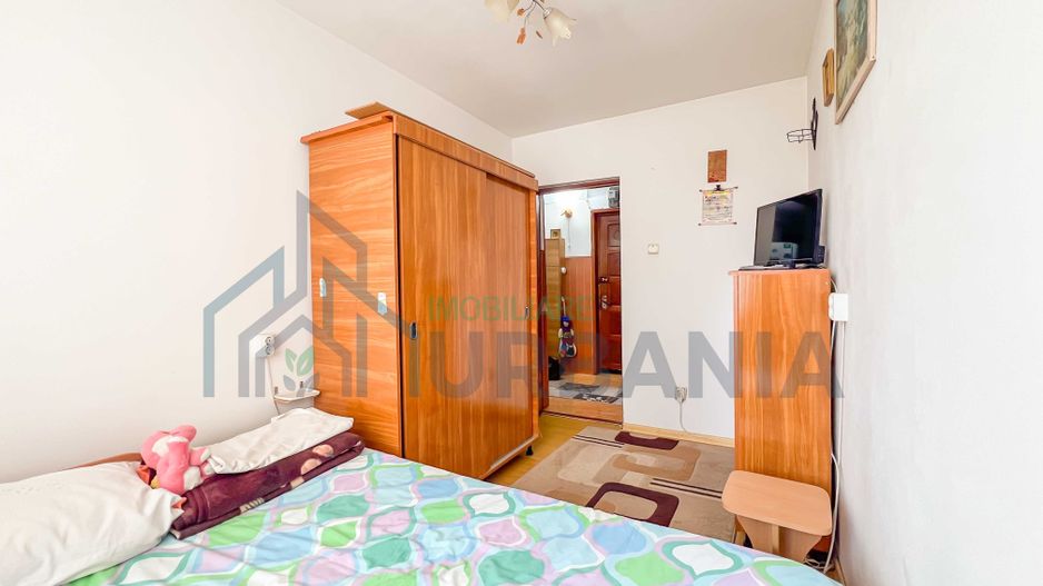 Apartament de vânzare, 3 camere, semidecomandat, mobilat și utilat, Pașcani - Poză 5