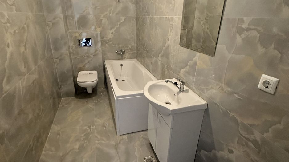 AP 2 CAMERE BLOC NOU, CENTRAL-LANGA MC, FINISAJE PREMIUM, COMISION 0% - Poză 2