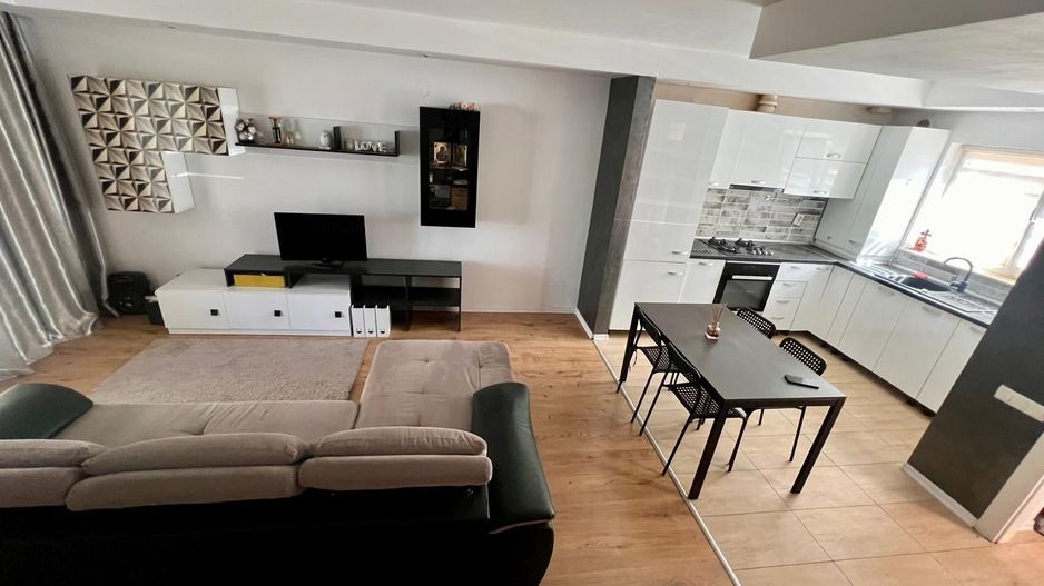 Vila 3 camere Cosmopolis - Poză 4