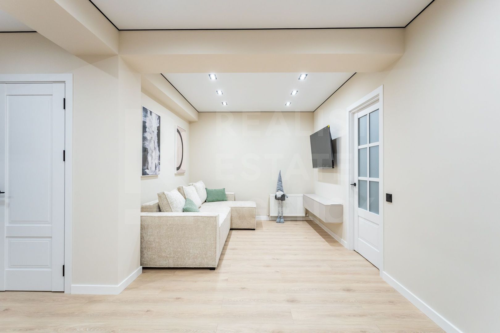 Vânzare, apartament, 2 camere+living, bul. Mircea cel Bătrân, Ciocana - Poză 10