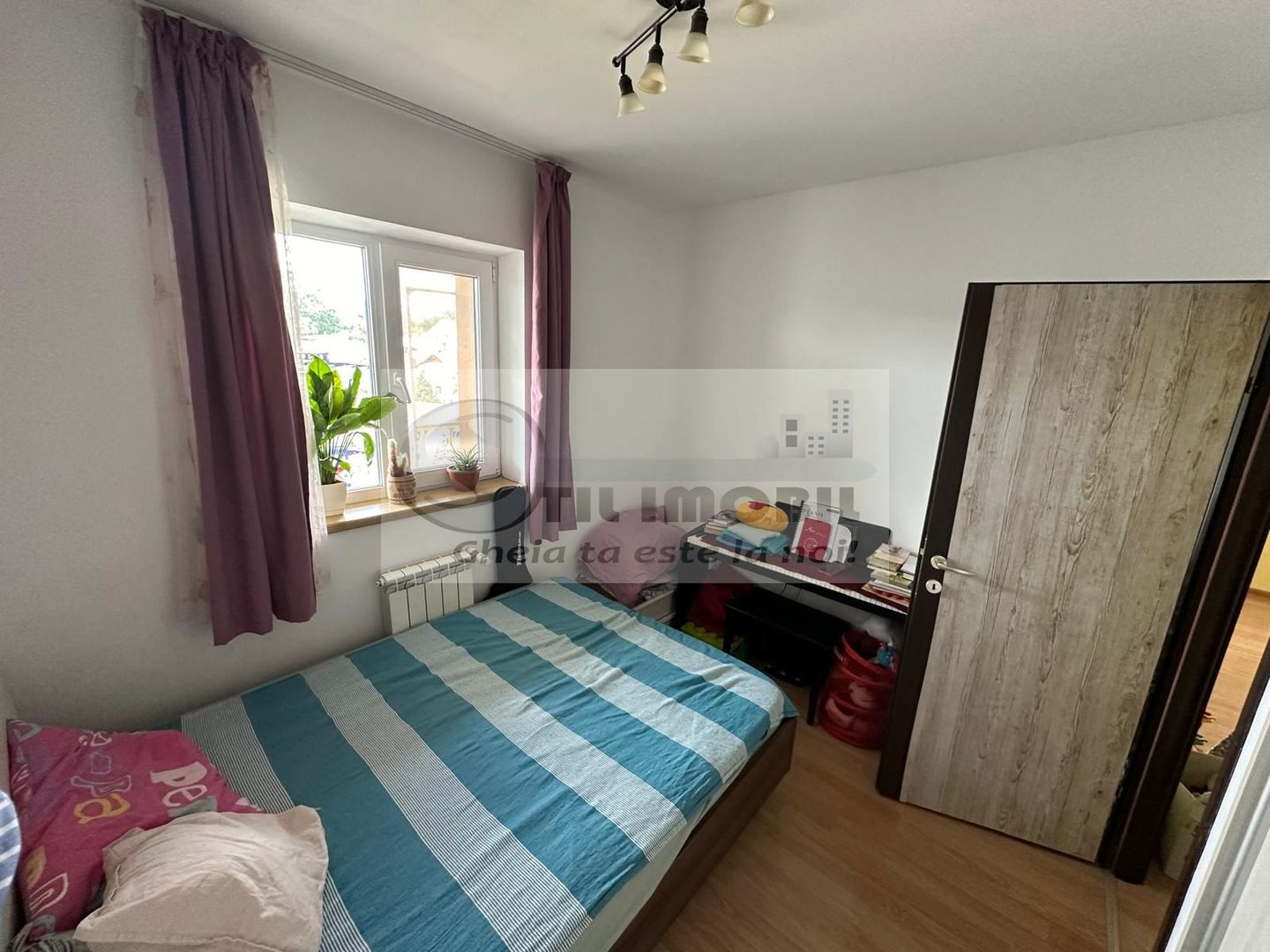 Apartament 3 camere, 58 mp utilat si mobilat, – Tătărași 97.000 € - Poză 7
